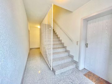 Solide Kapitalanlage in Frechen Hücheln - Treppenhaus