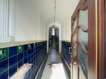 Traumhafte Dachgeschosswohnung in Nippes - Hauseingang